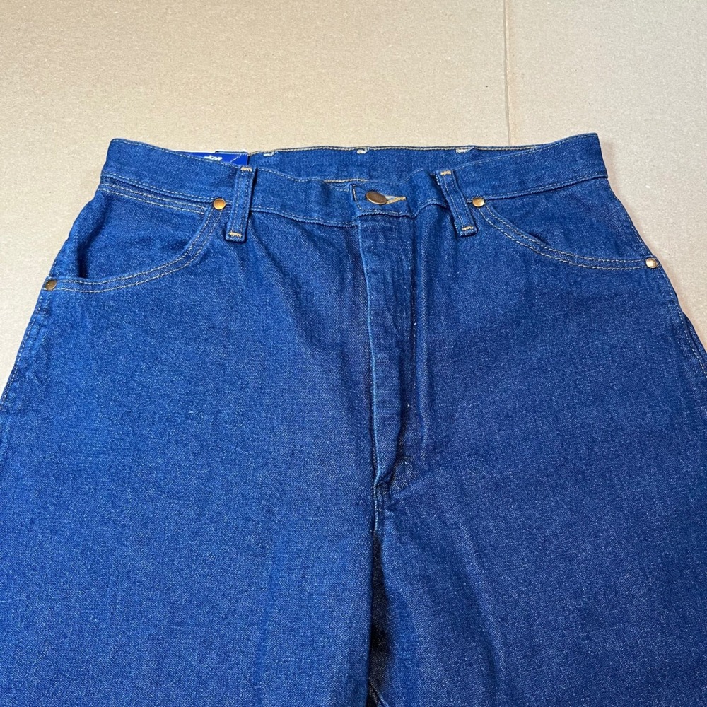 Wrangler Cowboy Cut 14MWZ Slim Fit Tapered Leg Jeans Blue Denim Womens 13x32 NWT - Picture 4 of 6